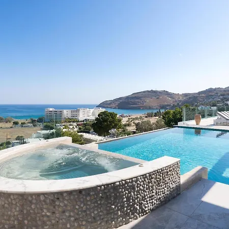 فيلة Modern Luxury *